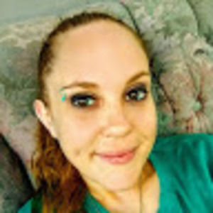 Meet your Posher, Leslee